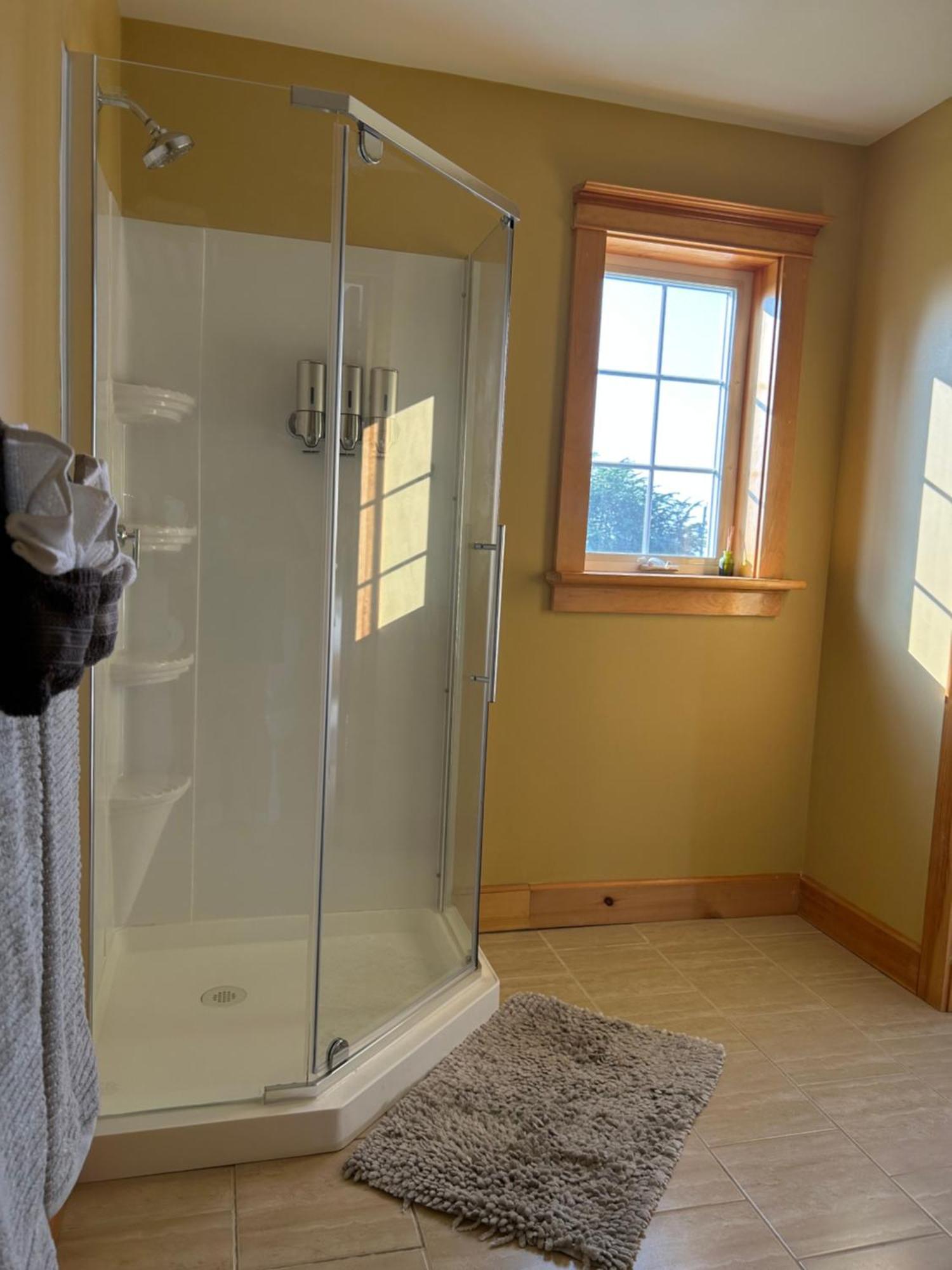 Tides Inn Guest Suites Halls Harbour Extérieur photo
