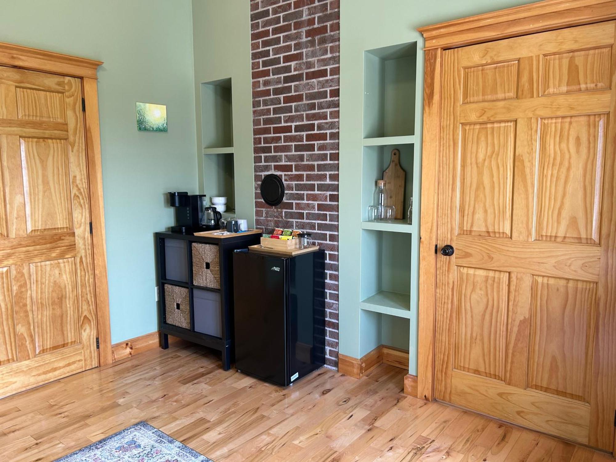 Tides Inn Guest Suites Halls Harbour Chambre photo